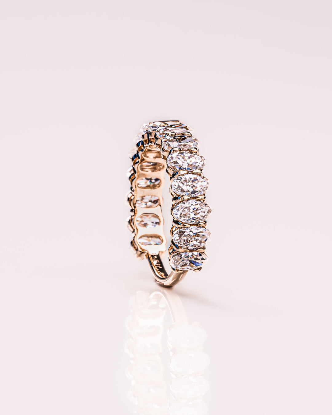 Nicole - Oval