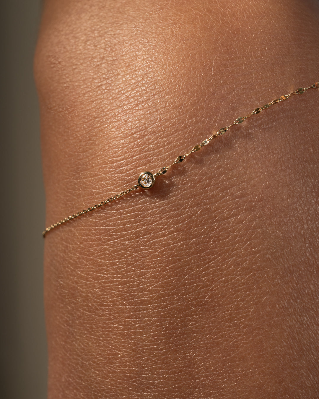 Round Bezel Bracelet